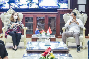 Bangkitkan Ekonomi Kerakyatan dan Investasi, Surabaya Jajaki Kerjasama dengan Australia