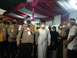 Irjen Fadil: Tidak Repot Mau Vaksin, Keluar Masjid Langsung Suntik