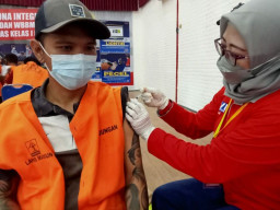 Lapas dan Polresta Madiun Gelar Vaksin Booster pada Warga Binaan