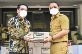 Jelang Lebaran, Bank Mayapada Salurkan 3 Ribu Paket Sembako ke Pemkot Surabaya