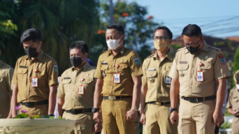 Usai Cuti Bersama, ASN Pemkot Batu Ikut Apel yang Dipimpin Wali Kota