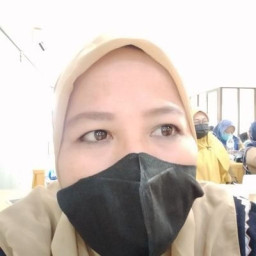 Hina Habib Rizieq, Bu Guru Eni Rohaeni Dinonaktifkan