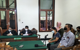 Notaris Edhi Susanto Dituntut 2 Tahun, Ronald:Jaksa Belum Membuktikan Secara Konkret
