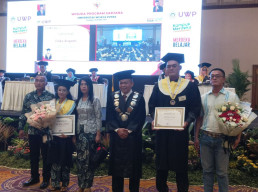 Resmi Lulus, 600 Mahasiswa Universitas Wijaya Putra Surabaya Siap Terjun Ditengah Masyarakat, Ini Pesan Rektor