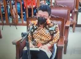 Tak cuma Uang, Sambo Beri Eliezer, Ricky dan Kuat Iphone