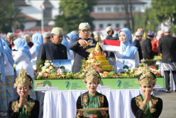 Gelar Tumpeng 77 sebagai Wujud Syukur Prestasi yang Diraih Jawa Barat