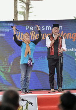 Ridwan Kamil Resmikan Situ Rawa Kalong Hasil Revitalisasi