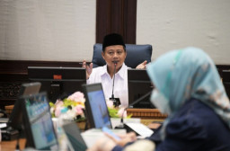 Peduli Nelayan, Wagub Jabar Dorong Pembangunan SPBN di Wilayah Pesisir