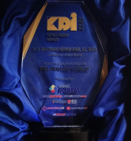 Ridwan Kamil Raih Penghargaan Kepala Daerah Inovatif