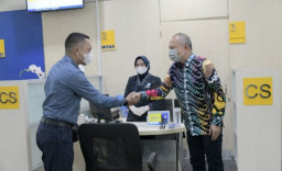 Hari Pelanggan Nasional, Sekda Jabar Hadiah Pada Pelanggan bank bjb Batam