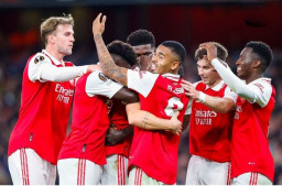 Arsenal makin Tak Terkejar di Puncak Klasemen