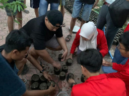 Untag Surabaya Gelar Pelatihan Pembibitan Buah Kelengkeng, Ini Cara Pilih Kelengkeng yang Baik