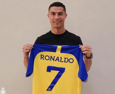 Jelang 2023, Ronaldo Resmi Merumput di Al Nassr dengan Gaji Rp 3,2 T  per Tahun