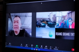 Terbitkan Surat Berharga Secara Ilegal, Kristhiono Gunarso Diadili