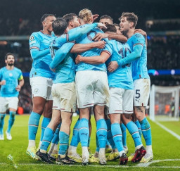 Manchester City Bantai Bayern Munchen 3-0