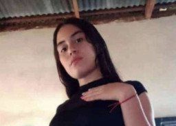 Mobil Tabrak Pohon, Wanita Cantik Ini Tewas Akibat Benturan Keras