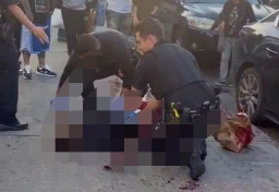 Cek Cok, Williams Tewas Ditikam di Depan Umum