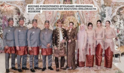 Bikin Heboh, Natasha dan Desta Foto Bareng di Pernikahan Enzy