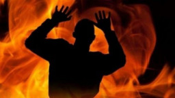 Diduga karena Cemburu, Suami Bakar Istri dan Dua Anaknya