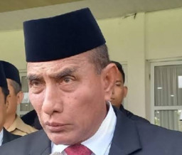 Gubernur Sumut Tolak Sistem Zonasi, Menteri PMK: Silahkan Saja!