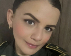 Polwan Cantik Ditembak Mati saat Berhenti di Lampu Merah