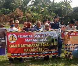 Warga Tolak Mobil Angkutan Tanah Melintas Jalan Tanah Mas dan Perumahan 3 Putri