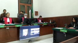 Nipu Dengan Modus Jual Make Up Harga Murah, Frigia Golfani Divonis 1 Tahun Penjara