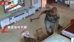 Kakek Lumpuh Serang Dua Anak Kecil dengan Kapak