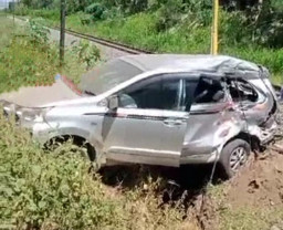 Dalam 2 Bulan Pelintasan Kereta di Klatak Banyuwangi, 'Makan' Dua Mobil