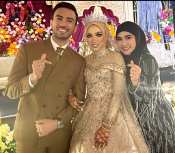 Make Up Artis Adela Haddad Jadi Perias Pernikahan Reza Zakarya dan Amira Karaman