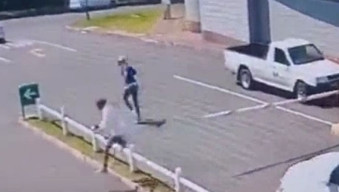 Perampok Tewas Ditabrak Korbannya Sendiri