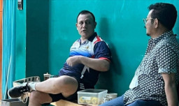 Foto Firli Bertemu Syahrul Yasin Limpo di Lapangan Bulutangkis, Beredar Viral