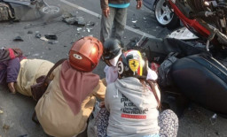 Kecelakaan Beruntun Libatkan 6 Motor dan