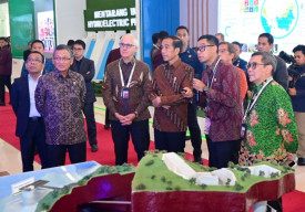 Di Hadapan Presiden Jokowi, Dirut PLN Paparkan Pengembangan Hydropower di Tanah Air