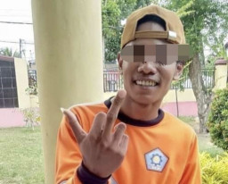 Dilarang Merokok Dalam Kelas, Siswa SMK Hajar Gurunya