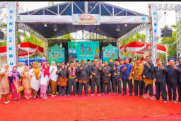 Ribuan Warga Saksikan Kirab dan Festival Budaya Kota Cilegon