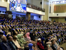 UNDIP Luluskan 3.866 Mahasiswa pada Wisuda ke-172