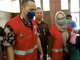 Fanty Liliastutie dan Andi Saputra Marketing Bank BSI Gelapkan Uang Nasabah Rp 3,7 M