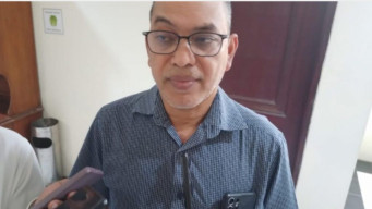 Machmud Dukung Pemkot Surabaya Sahkan  RAPBD Saat Sumpah Pemuda di DPRD