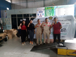 SMKN 1 Cilegon Gelar Pelatihan Sepeda Motor Listrik Kolaboratif Bersama Pemerintah