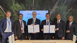 Gandeng ACWA Power, PLN Bangun 2 PLTS Terapung Lagi di Jabar dan Sumbar