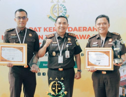 Pidsus Kejari Tanjung Perak Raih Peringkat Pertama Penanganan Korupsi Se-Jatim