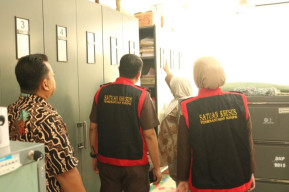 Kejari Geledah Kantor Dinas Lingkungan Hidup Kota Cilegon Kantor UPT TPSA Bagendung