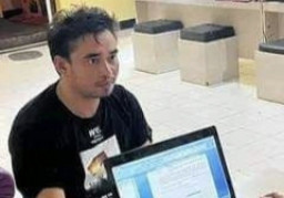 Pegawai Kecamatan Tusuk Tukang Parkir