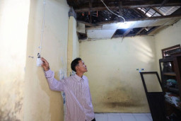 Sambung Listrik Gratis Donasi Pegawai PLN Telah Nyalakan Lebih dari 17.000 Rumah