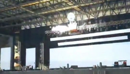 CEO Vistex Asia Tewas Terjatuh di Atas Panggung