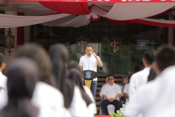 Wali Kota Eri Cahyadi Jadikan 1.145 Pemuda Berprestasi sebagai Duta Pemkot Surabaya