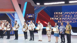 Wali Kota Eri Terima Penghargaan Akselerator Entas Stunting dan Kemiskinan Ekstrem