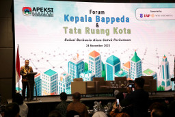 Di Forum APEKSI, Wali Kota Eri Sampaikan Peran Penting Bappeda dalam Perencanaan Kota