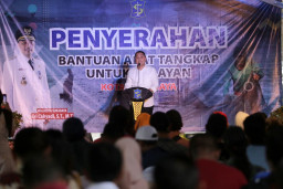 Pemkot Surabaya Bantu Ratusan Alat Tangkap Ikan untuk KUB Nelayan di Tiga Kecamatan